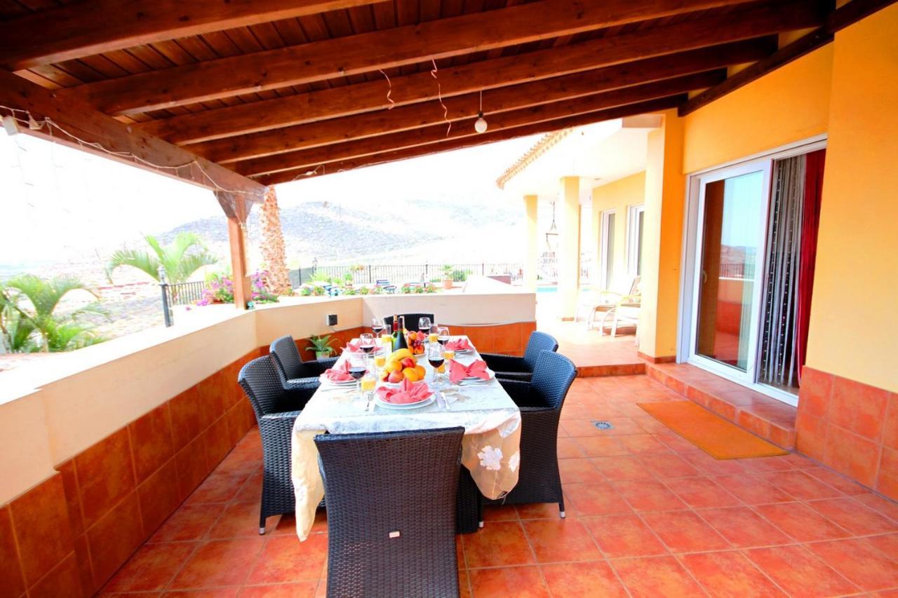 Villa with private pool&magnificent views Costa Adeje  Esterno foto